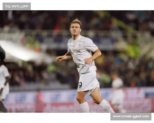 罗马诺确认那不勒斯再度接触曼联,谈霍伊伦永久转会事宜